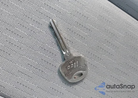 2008 Kia Rondo Lx z USA, uszkodzony, nr VIN KNAFG525X87131870